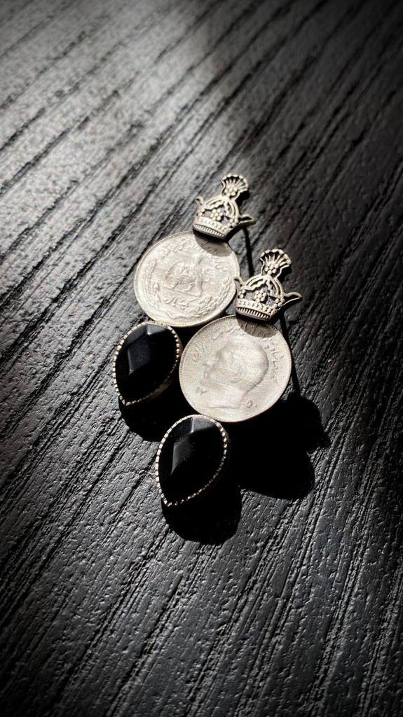 Handmade Silver King's Crown and coin Earring with Onyx stone