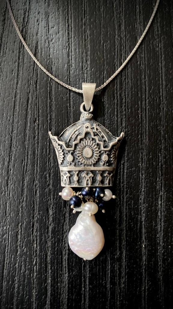 Handmade Silver Crown Necklace with Baroque Pearl