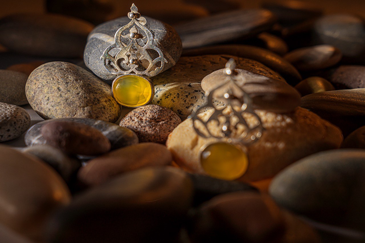Handmade Silver Earrings with Yellow Agate Stone "Dream"