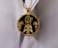 Handmade Gold plated silver pendent with onyx stone “The Great Cyrus”