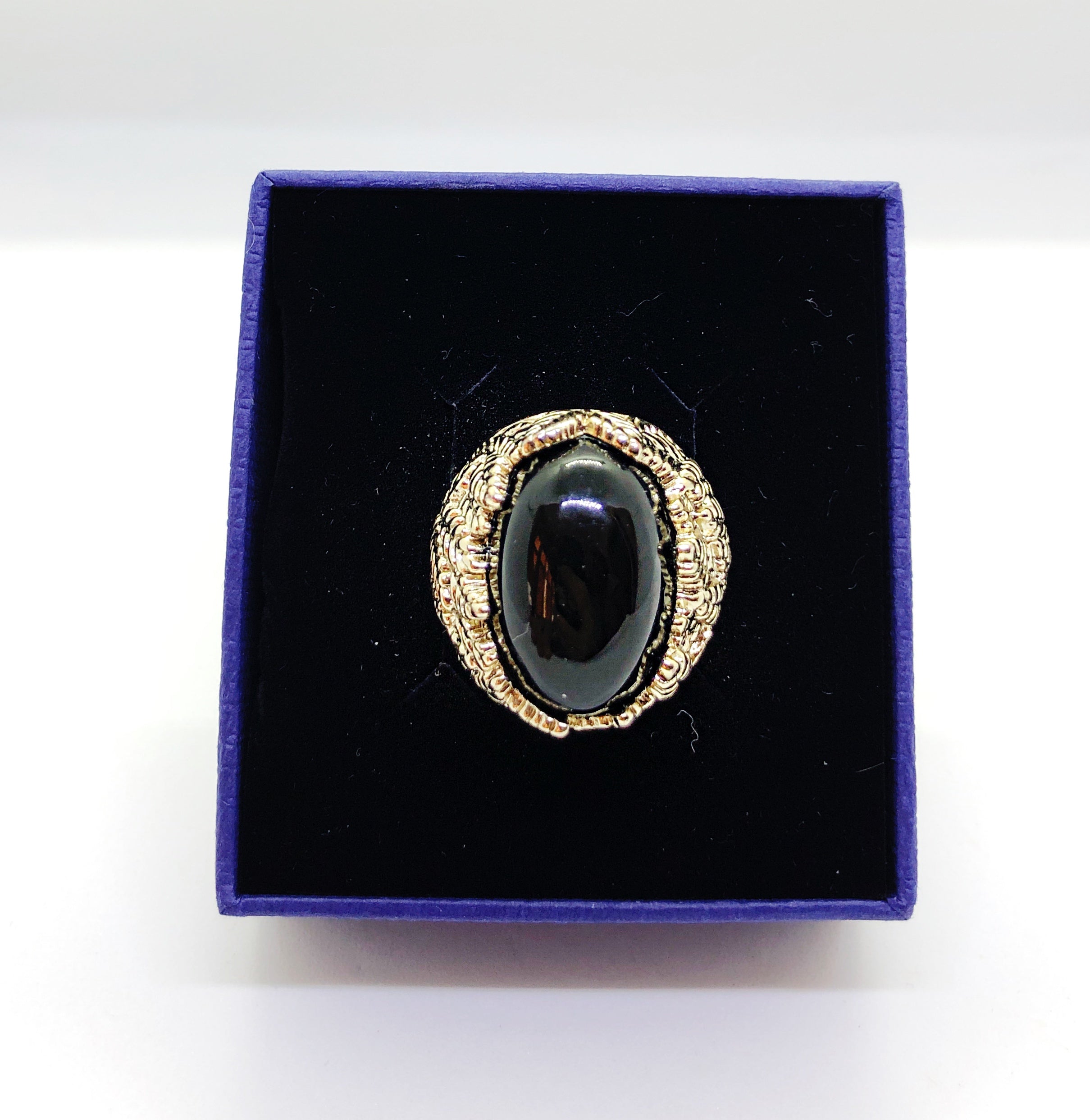 Gold Ring With Onyx Stone