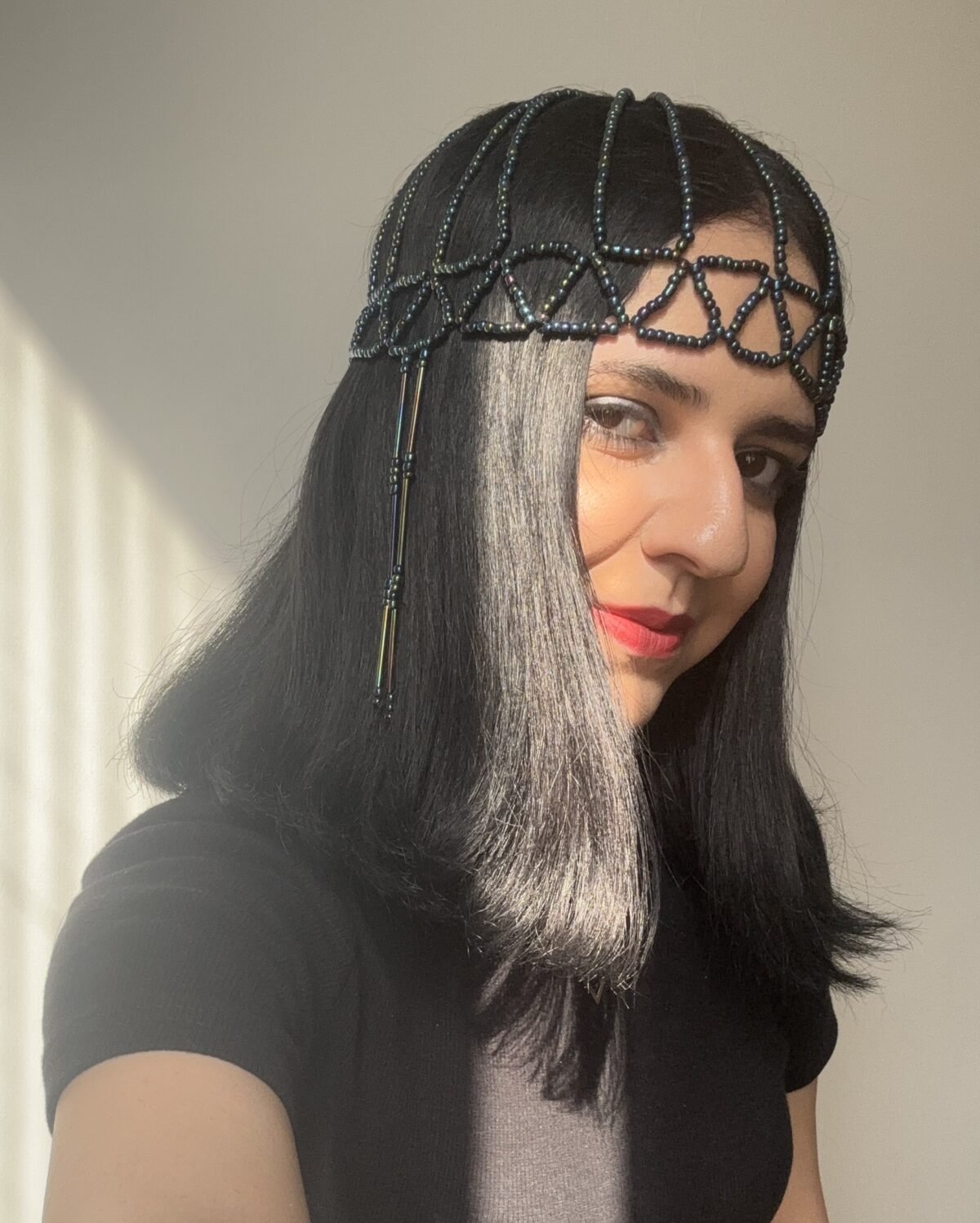 Handmade beaded headpiece - Image 4