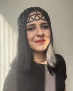 Handmade beaded headpiece - Image 3