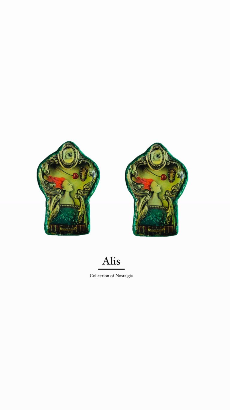 Alis in wanderland, handmade earrings, paper mache