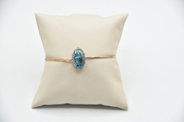 Half Bangle_Half Bracelet of "Kerman Torquise" in oval shape