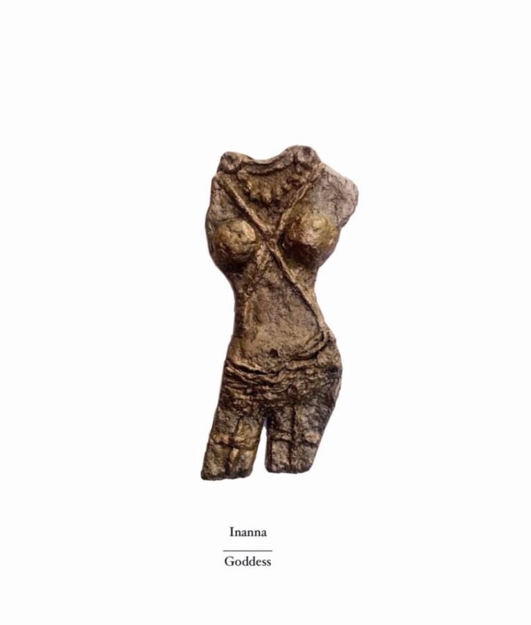 Innana, handmade earrings, paper mache