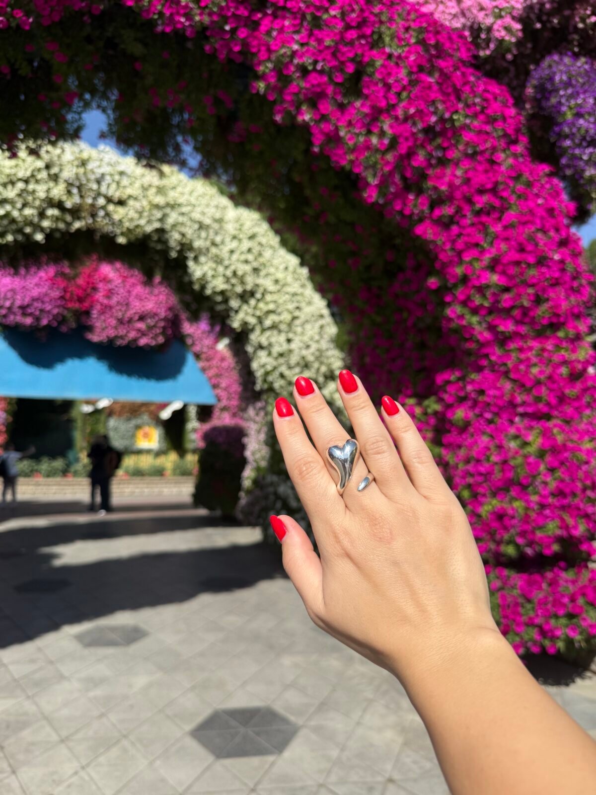 Sterling silver flowing heart ring - Image 2