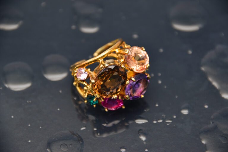 Colorful Mind Ring with laboratory Alexandrite