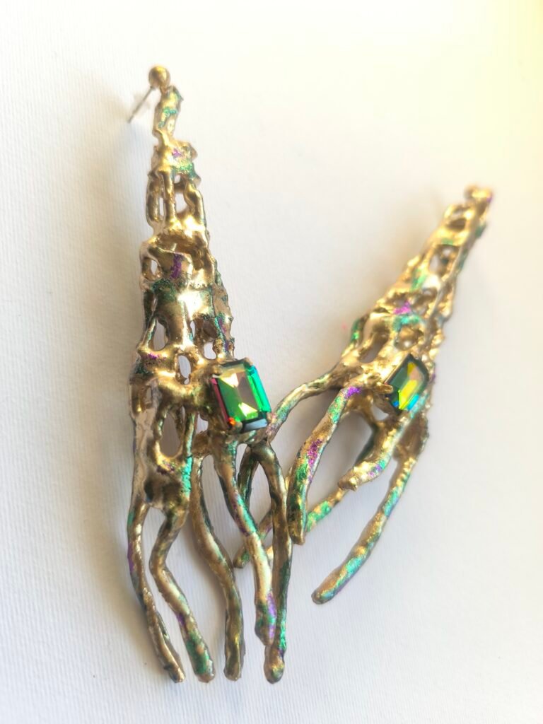 Green Gold Earrings code M--H04--2