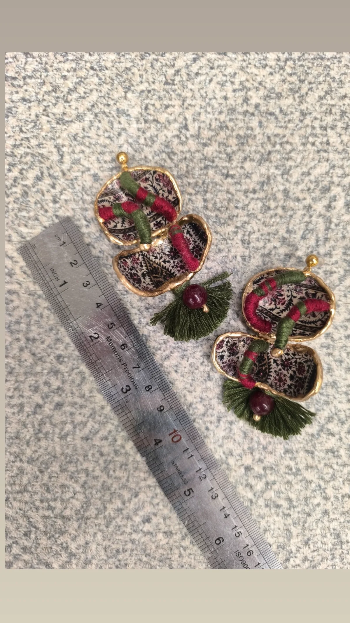 Green  crimson  earrings  code  M--G07--2 - Image 4