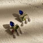 Vâresh – Earrings Inspired by Rain, Made of Mirror, Gemstone, and Pearl