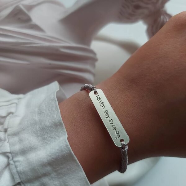 925 Sterling Silver Bracelet – "Never Stop Dreaming"