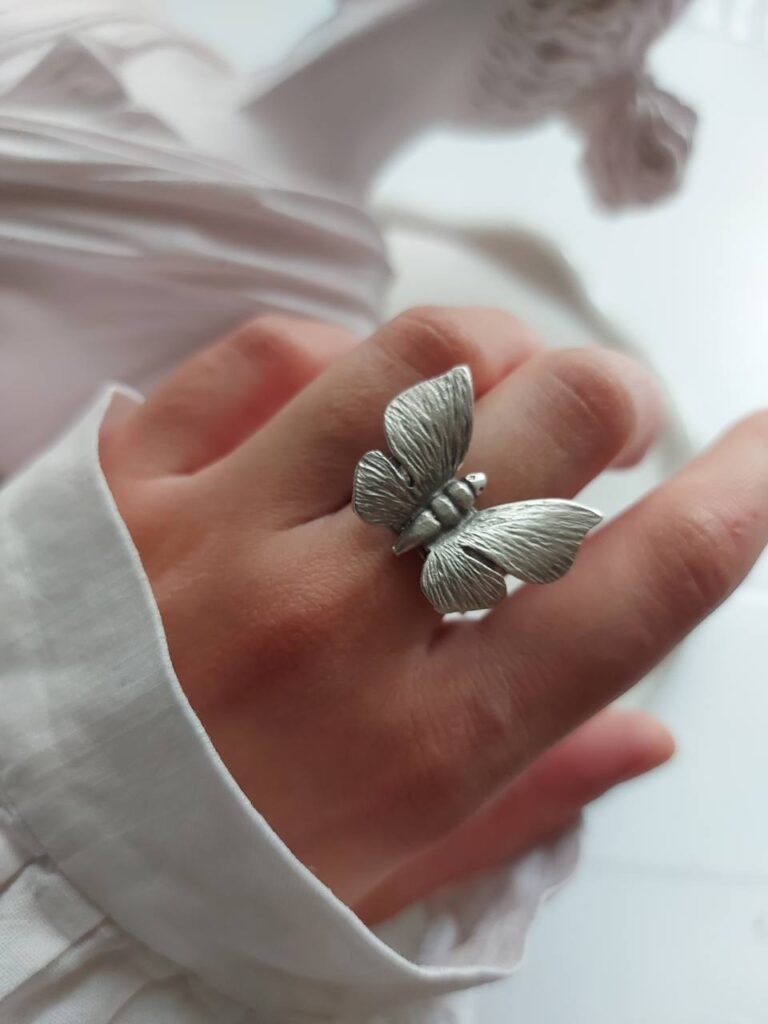 Medium Butterfly Nickel Silver Ring – Free Size
