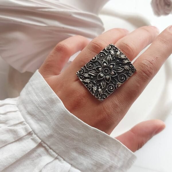 Elegant Nickel Silver Statement Ring – Free Size