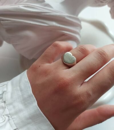 Minimalist Sterling Silver Heart Ring – Free Size