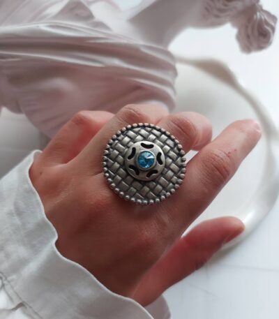 Round Nickel Silver Ring with Crystal – Free Size