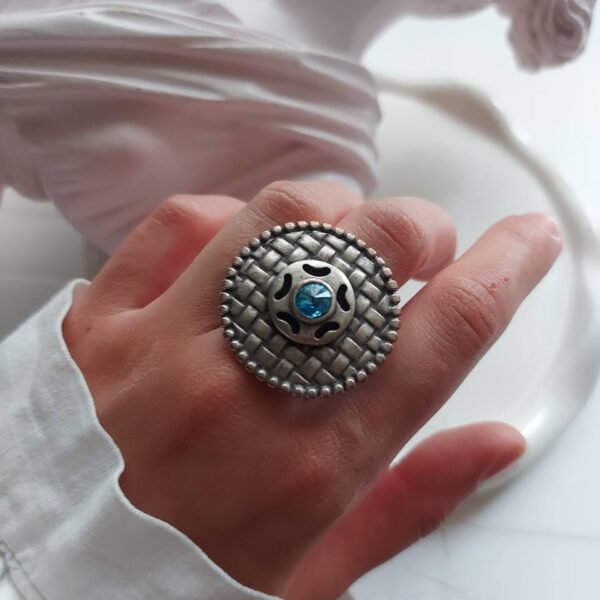 Round Nickel Silver Ring with Crystal – Free Size