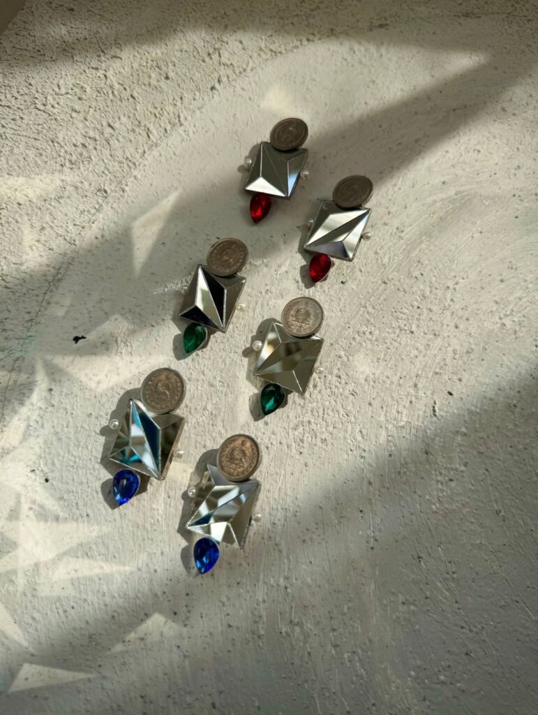 Raberdu (Handmade Mirror Earrings)