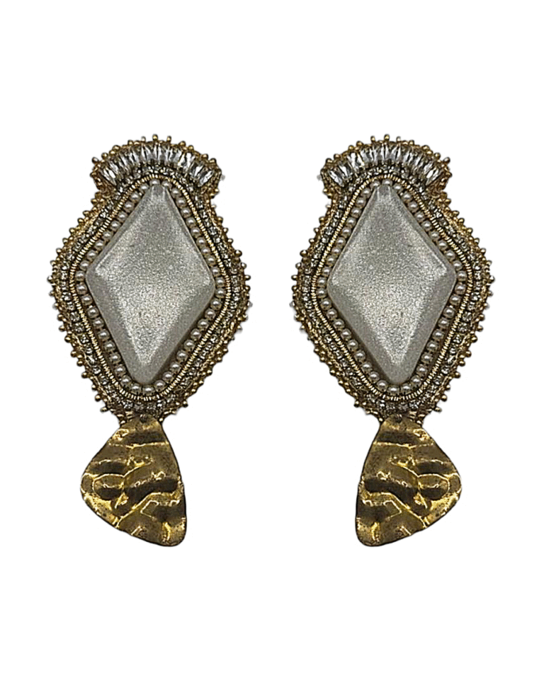 Golden Diamond Elegance – Handmade Jewel-Embroidered Earrings
