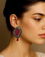 Love Drop – Handmade Jewel-Embroidered Earrings - Image 2