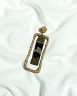 Golden Frame Earring with Sculpted Elegance - Image 3