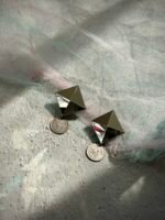 Mijoo – Earrings Born of History, Crafted from Mirror and Coin