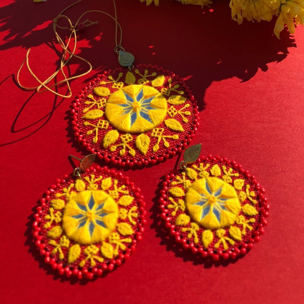 Handmade Polivar Embroidery Jewelry Set – Mirror Pendant Necklace & Earrings | Balochi Needlework - Image 4