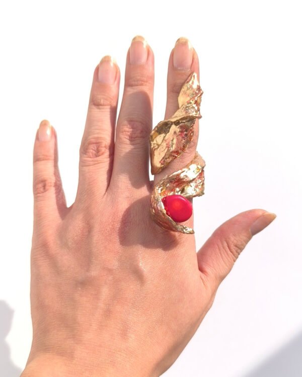 Gold Red ring from the hysteria collection code(M-H18-1)