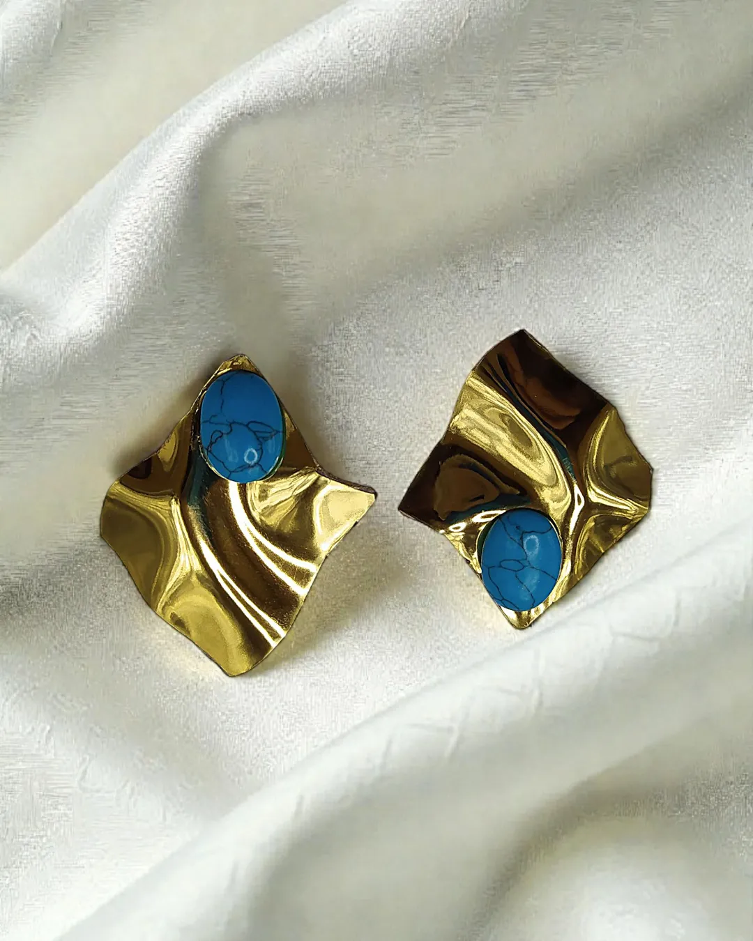 Wave Turquoise Lightweight Gold Earrings - Image 3