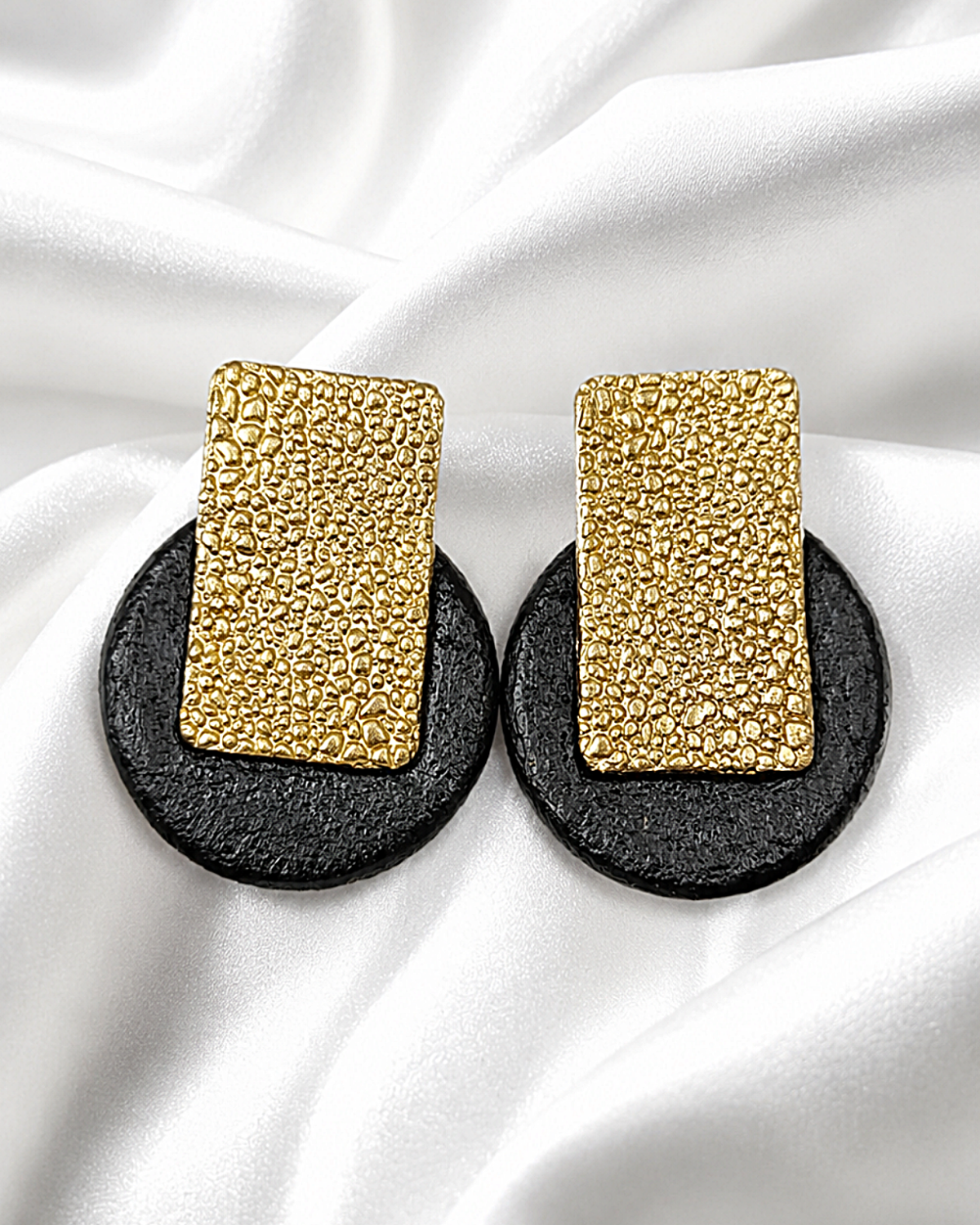 Modern Gold And Black Papier-Mâché Earrings (Big size) - Image 8