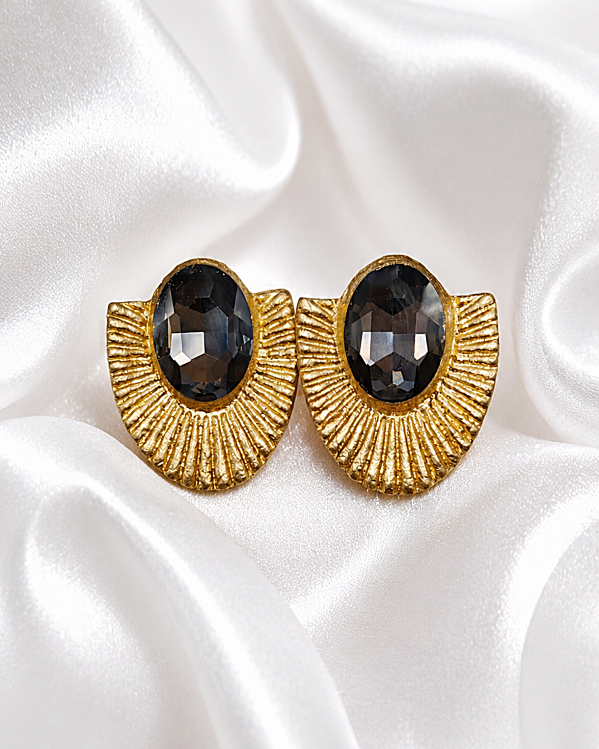 Handcrafted Sunburst Papier-Mâché Earrings - Image 7