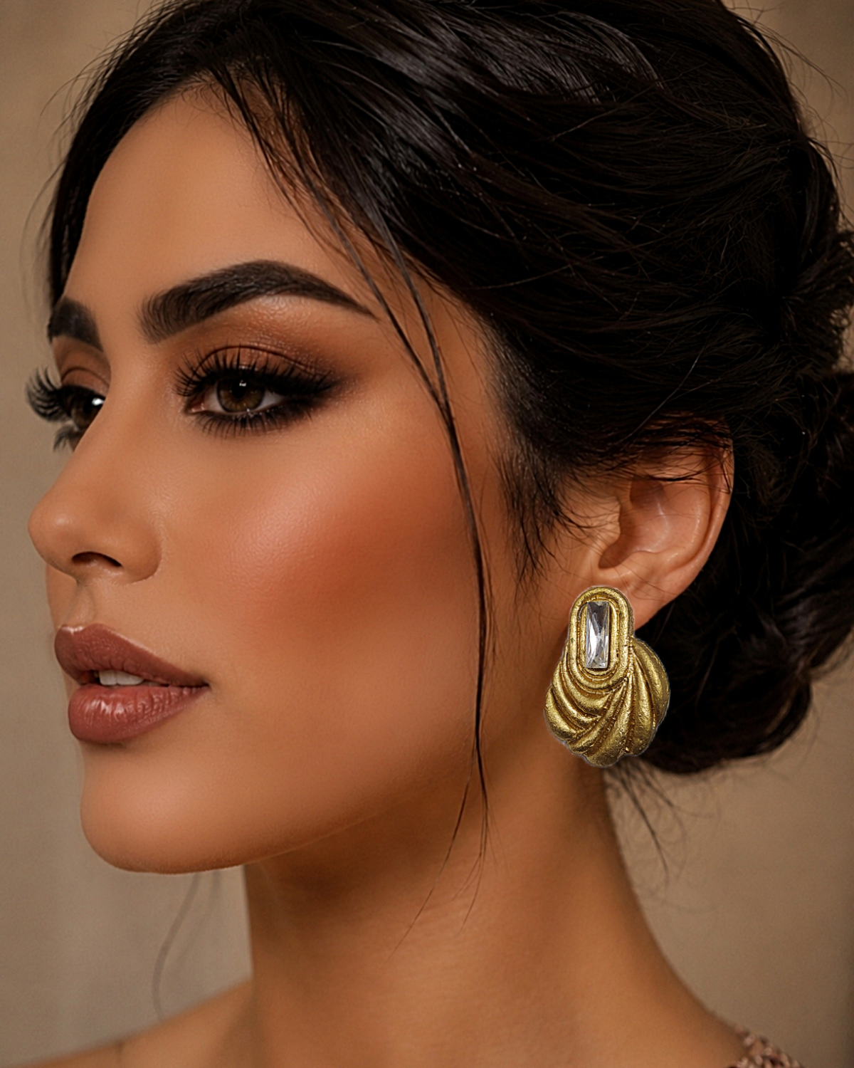 Golden Shell – Paper Mache Earrings - Image 7