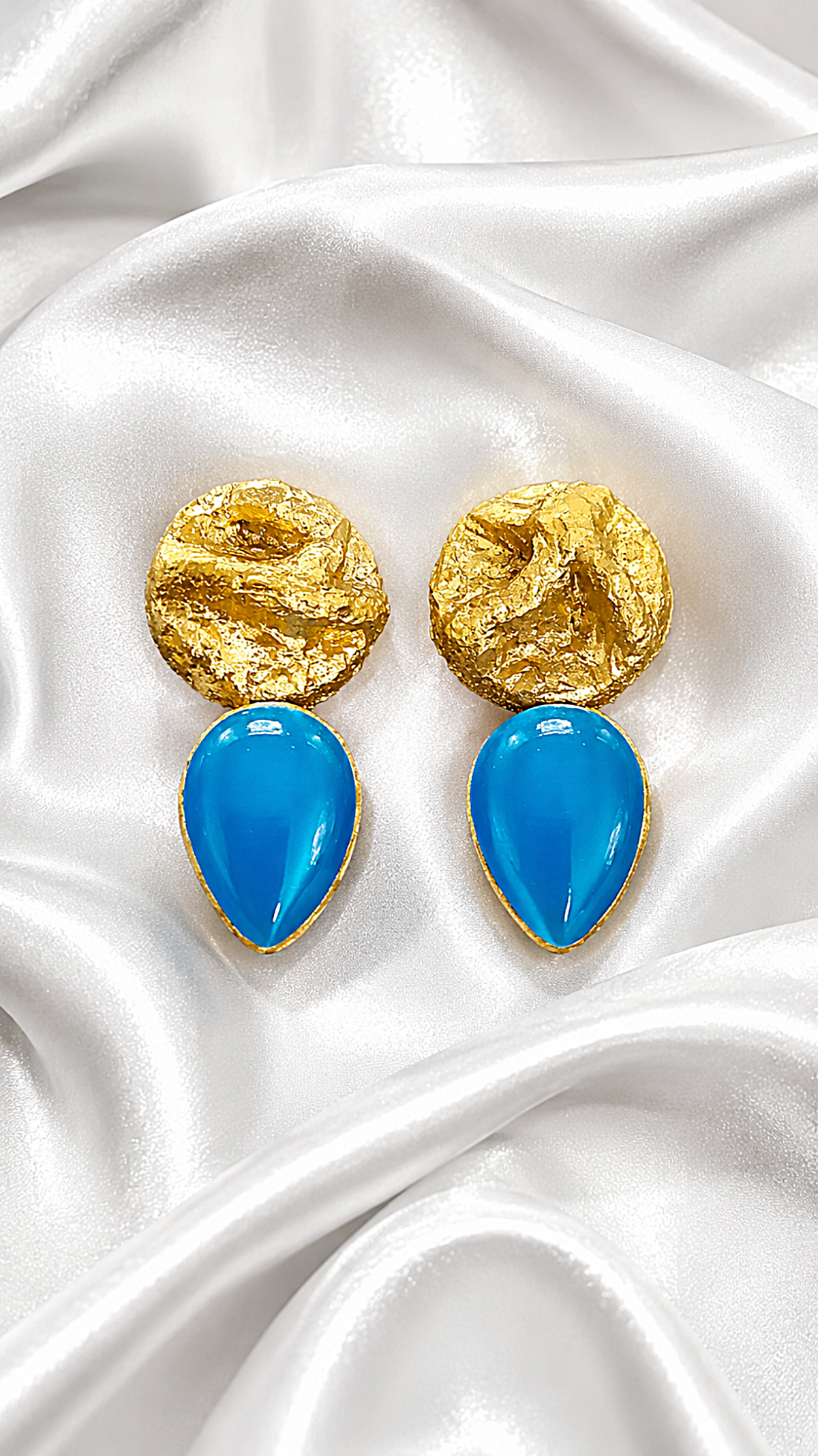 Golden Tide – Handmade Papier-Mâché Statement Earrings - Image 8